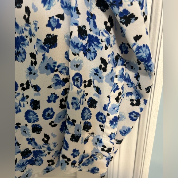 Express Button Down Tops Bundle - Picture 2 of 7